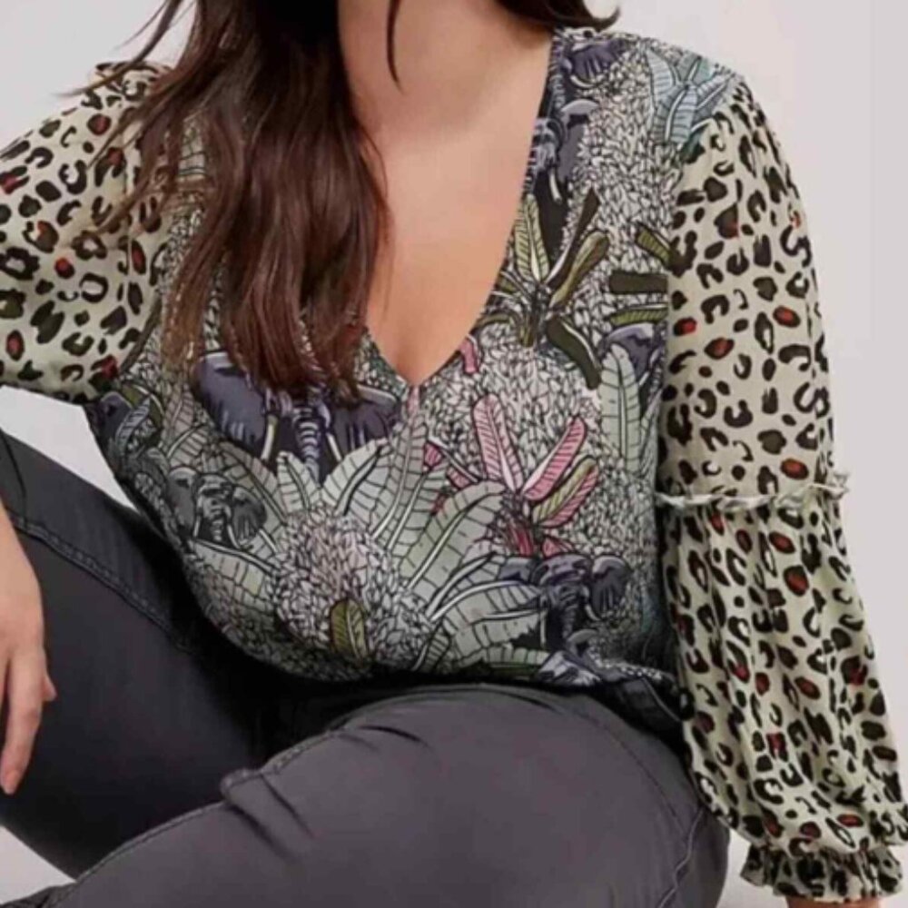 Anthropologie Blnk London Sibley Safari Cheetah Animal Print Top Size Small